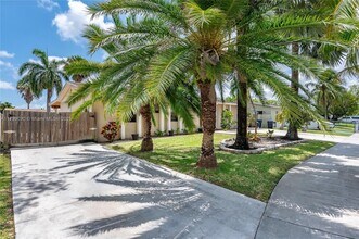 29413 SW 144th Ct in Homestead, FL - Building Photo - Building Photo