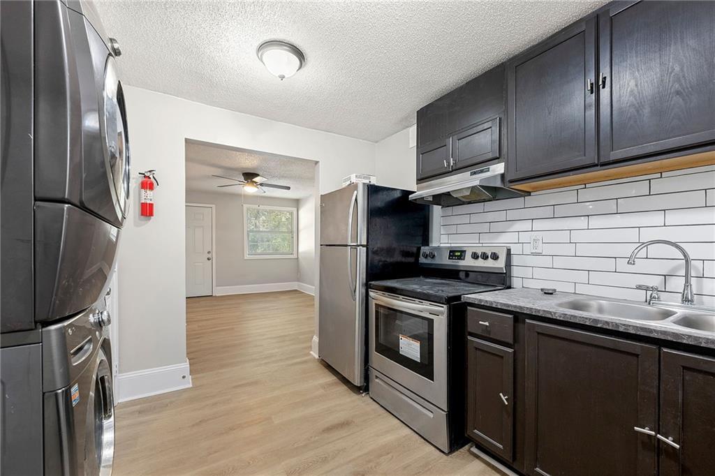 156 Fairfield Pl NW in Atlanta, GA - Building Photo