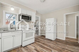 19221 Melvin St in Roseville, MI - Building Photo - Building Photo