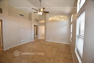7244 E Kramer St in Mesa, AZ - Foto de edificio - Building Photo