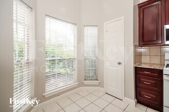 14703 St Cloud Dr in Houston, TX - Building Photo - Building Photo