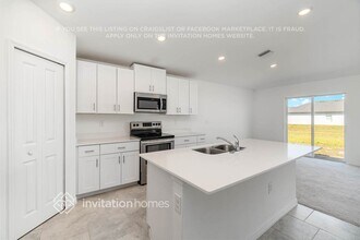 4231 Palatina Way in North Fort Myers, FL - Building Photo - Building Photo