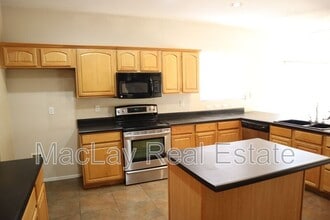 9465 E Lompoc Ave in Mesa, AZ - Building Photo - Building Photo