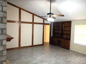 2847 Field Line Dr in Sugar Land, TX - Building Photo - Building Photo