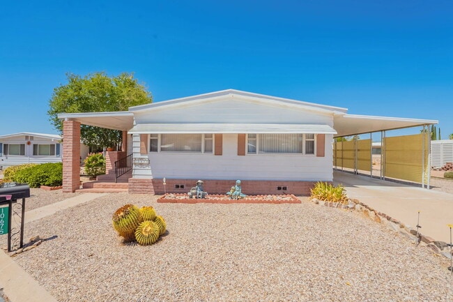 property at 10675 N Kilimanjaro Ave