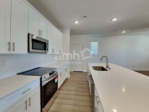 9236 River Owl Ct in Las Vegas, NV - Building Photo - Building Photo