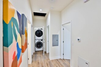 1219 W 25th St in Los Angeles, CA - Building Photo - Building Photo