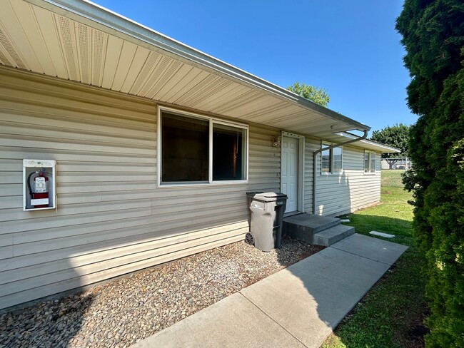 property at 1009 E 19th Ave
