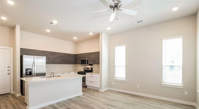 property at 1304 Creekbank Dr