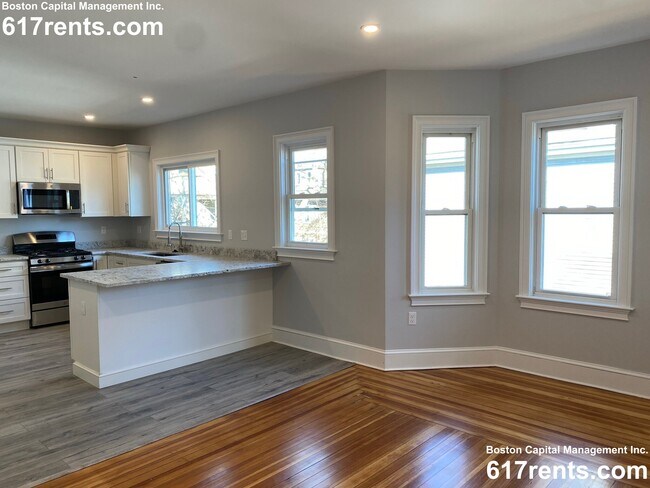 91 Wallingford Rd, Unit 2