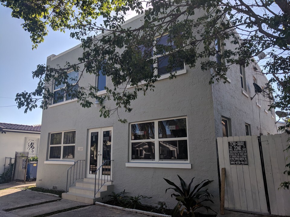 1840 SW 22nd Terrace in Miami, FL - Building Photo