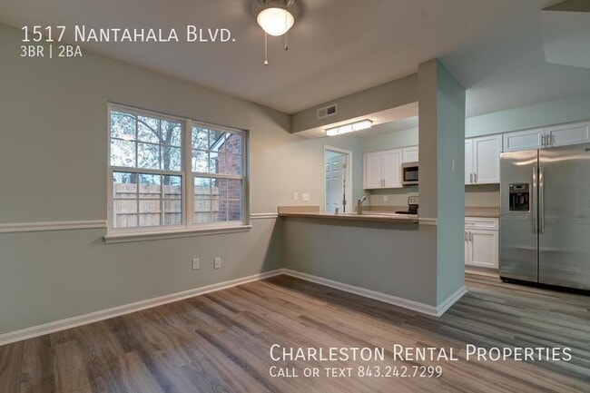1517 Nantahala Blvd in Mount Pleasant, SC - Building Photo - Building Photo