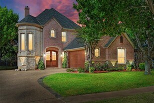 1925 Manor Way Dr in Mansfield, TX - Building Photo