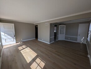 9712 Griffin Dr in St. Louis, MO - Building Photo - Building Photo