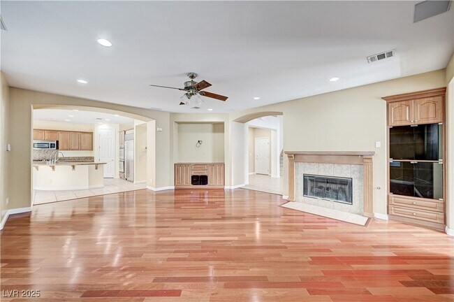 property at 2846 Bronzino Ct