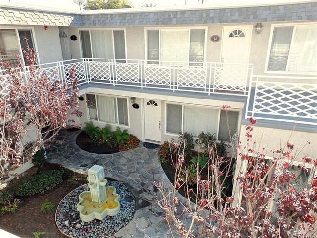 property at 1725 Loma Ave