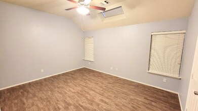 2820 Golden Meadow Ave in Mesquite, TX - Building Photo - Building Photo