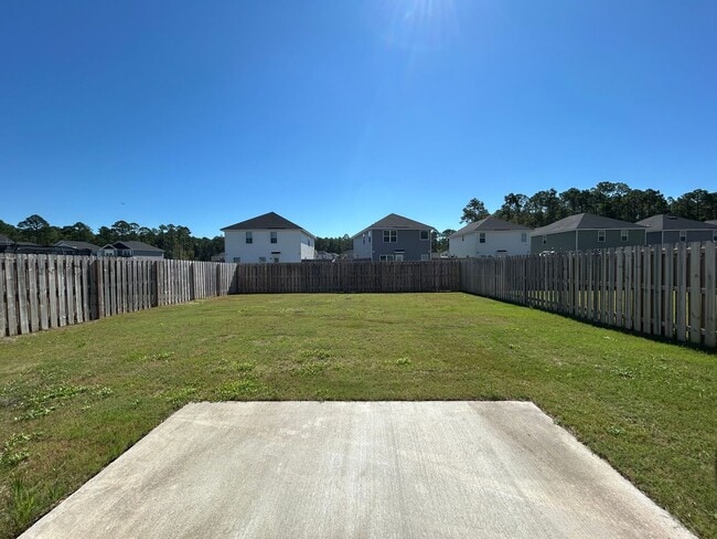 1220 Grayson Ave in Hinesville, GA - Building Photo - Building Photo