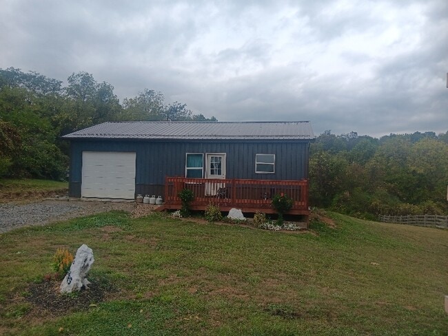 property at 8801 Brannen Rd