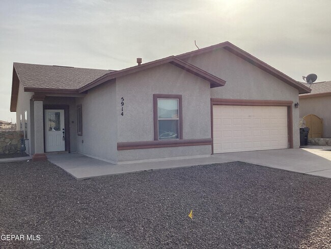 property at 5914 Speyside Dr