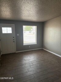 10536 Goodman St in El Paso, TX - Building Photo - Building Photo