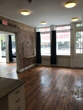 17-19 N 2nd St in Philadelphia, PA - Building Photo - Interior Photo