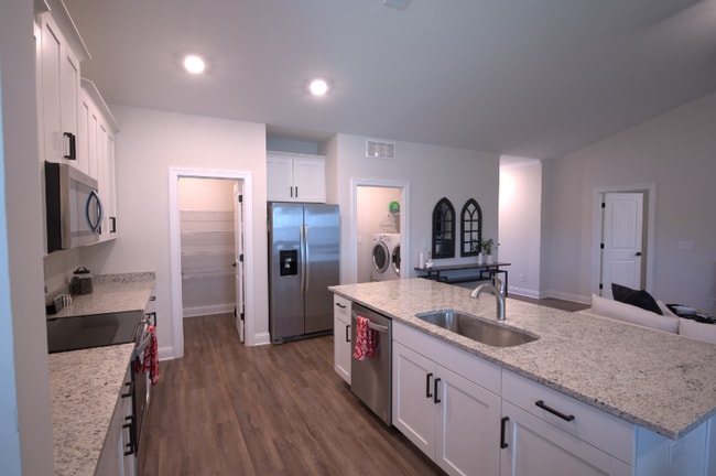 108 Blue Hydrangea Wy in Youngsville, NC - Building Photo - Building Photo