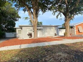 224 NE 18th Ave in Pompano Beach, FL - Building Photo