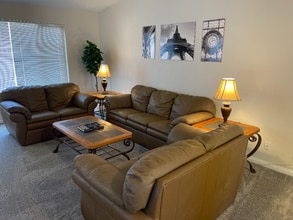 1254 Los Meadows Dr in Las Vegas, NV - Building Photo - Building Photo