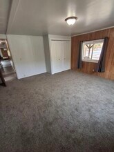 3115 Fairlane Rd in Yreka, CA - Foto de edificio - Building Photo