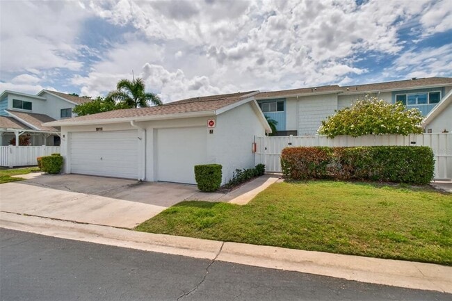 property at 6660 Cape Hatteras Way NE