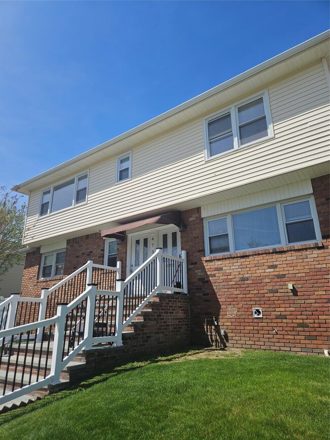 property at 473 Franklin Blvd