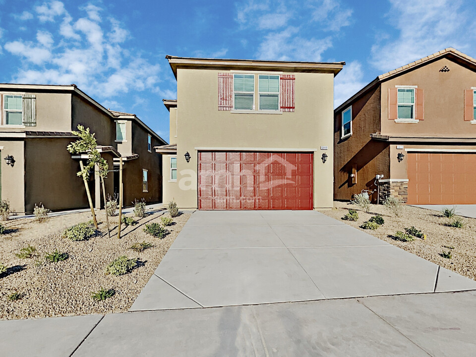 5866 Petronius St in Las Vegas, NV - Building Photo
