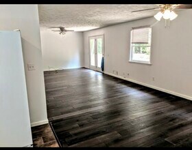 781 Robin Dr SE in Conyers, GA - Building Photo - Building Photo