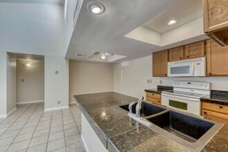 633 W Southern Ave in Tempe, AZ - Building Photo - Building Photo