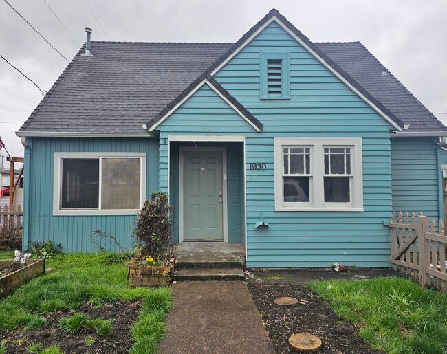 1930 Lana Ave NE in Salem, OR - Building Photo - Building Photo