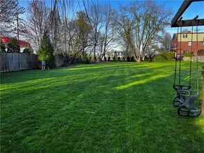 2165 Hulton Rd in Verona, PA - Building Photo - Building Photo