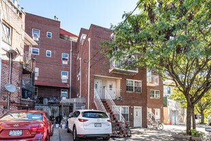 4725 99th St Apartments