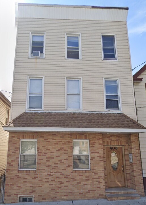 406 N 2nd St, Unit 2 in East Newark, NJ - Building Photo