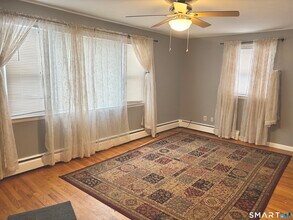 33 Spring St in Wallingford, CT - Building Photo - Building Photo