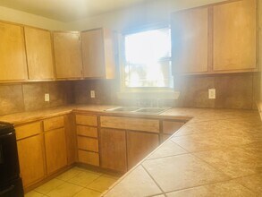 1502 Avenue S in Lubbock, TX - Building Photo - Building Photo