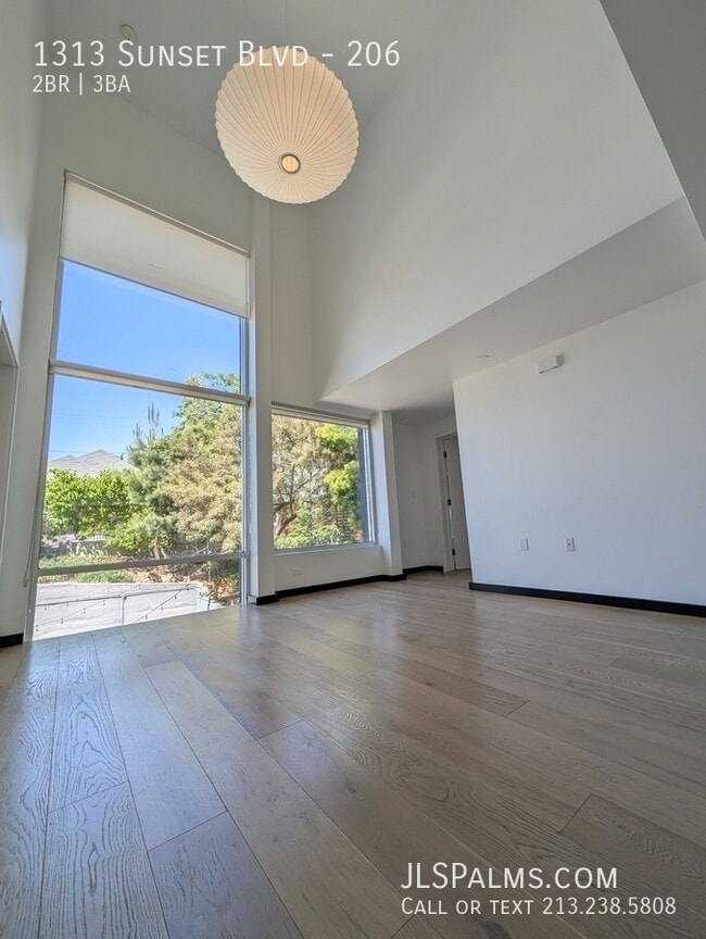 1313 Sunset Blvd in Los Angeles, CA - Building Photo - Building Photo