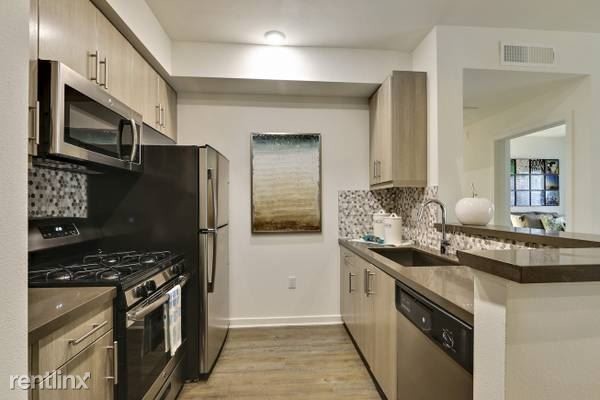 10 10th St-Unit -Apt 57 in Atlantic Beach, FL - Building Photo