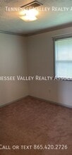 128 Herbert Heidel Rd in Wartburg, TN - Building Photo - Building Photo