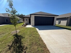 10412 Marilyn Dr in North Little Rock, AR - Building Photo