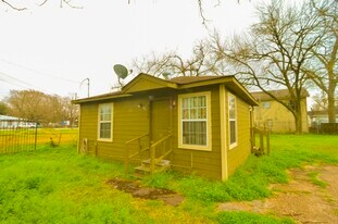 7326 Eagle Pass St in Houston, TX - Building Photo