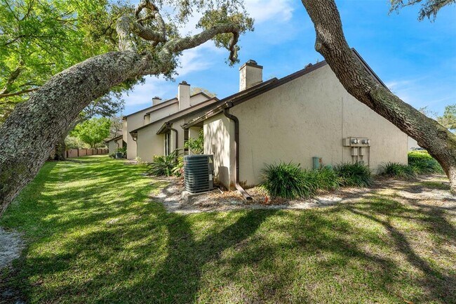 123 Golf Club Dr in Longwood, FL - Building Photo - Building Photo