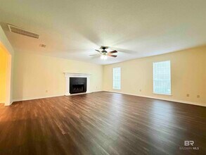 233 Ridgewood Dr in Daphne, AL - Building Photo - Building Photo