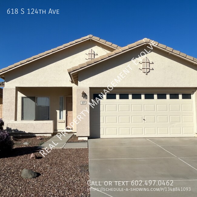 property at 618 S 124th Ave