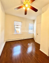 32 Cunard St, Unit 3 in Boston, MA - Building Photo - Building Photo